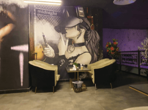 ميدنايت كافيه منتصف الليل