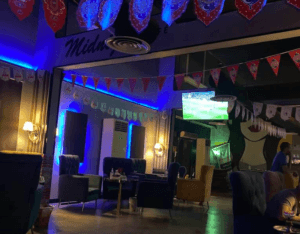 ميدنايت كافيه منتصف الليل