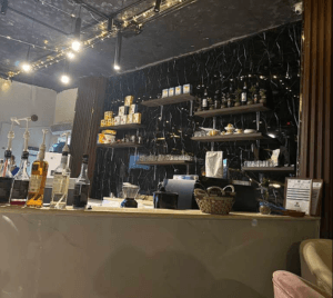 مقهى كيفك عندنا