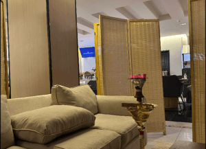 مطعم ولاونج روز الفخامة النسيم