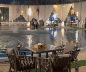 روح لاونج يارد – Roo7 Lounge Yard