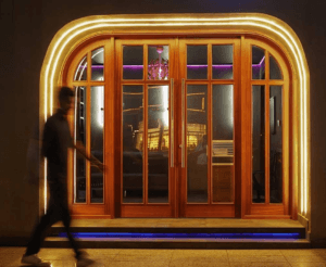 كوزمو لاونج